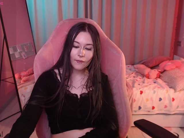 Bety-White live cam on BongaCams