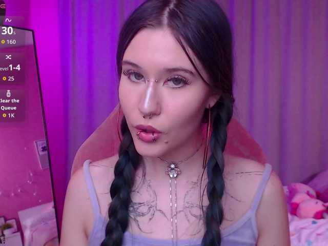 Bety-White live cam on BongaCams