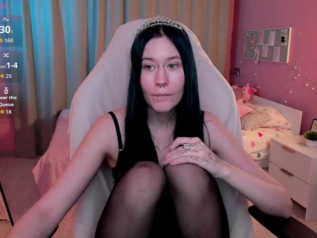 Bety-White live cam on BongaCams