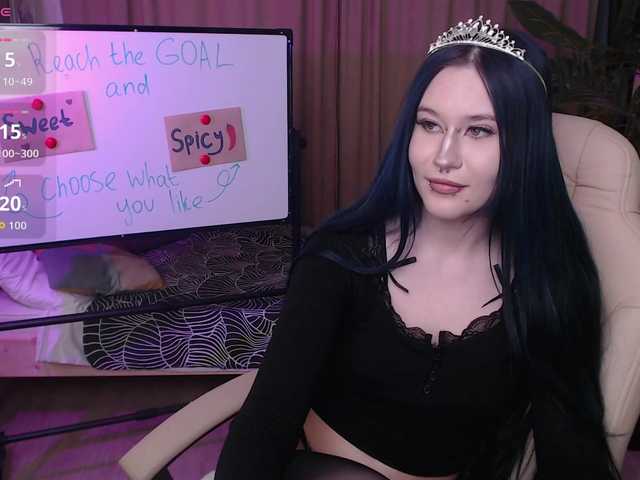 Bety-White live cam on BongaCams