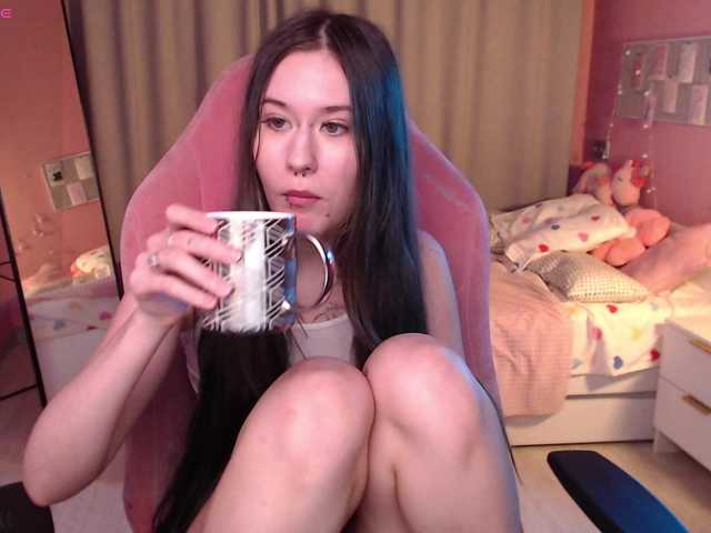 Bety-White live cam on BongaCams