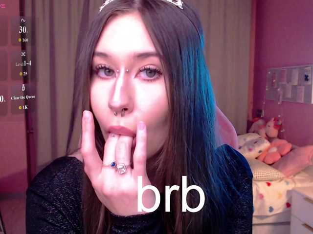 Bety-White live cam on BongaCams