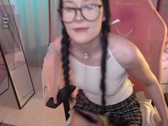 Bety-White live cam on BongaCams
