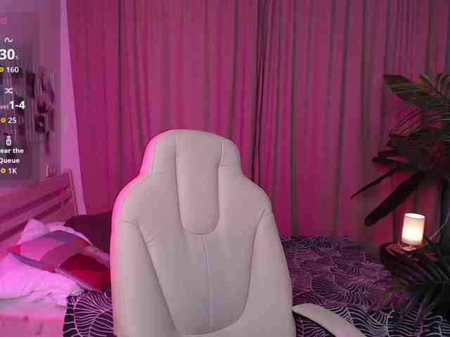 Bety-White webcam