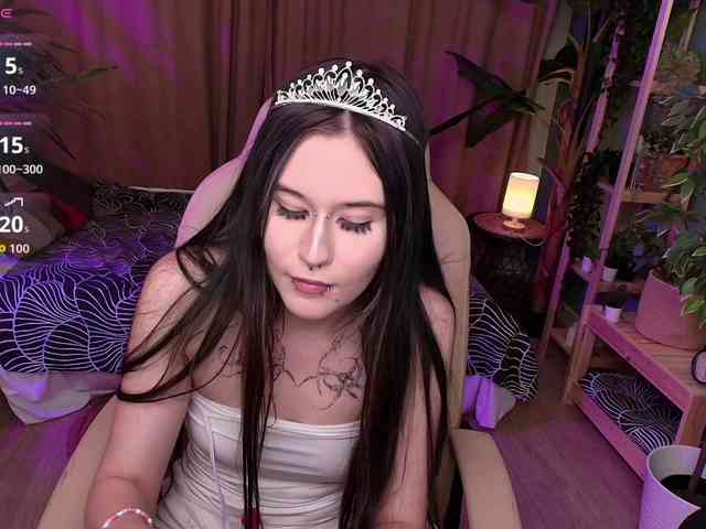 Bety-White webcam