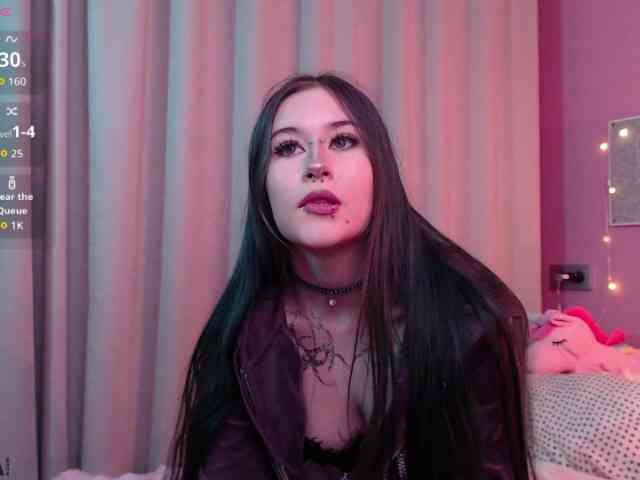 Bety-White webcam