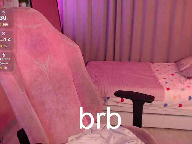 bety-white's live room