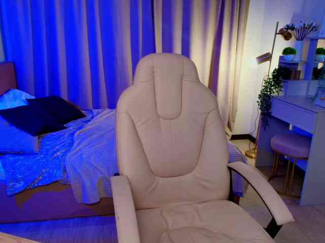 Bety-White webcam