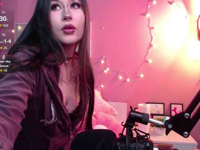 bety-white's live room