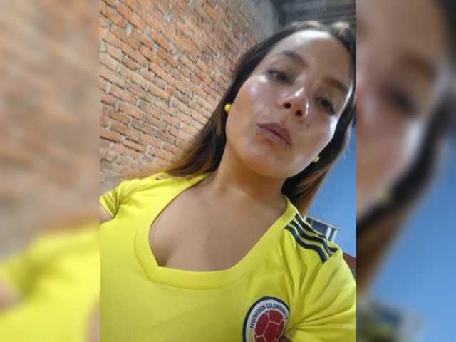 Nathy014 live cam on BongaCams