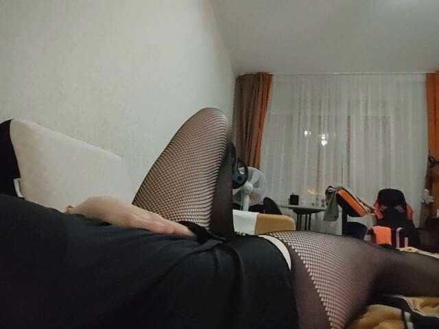 SweetFoxes live cam on BongaCams