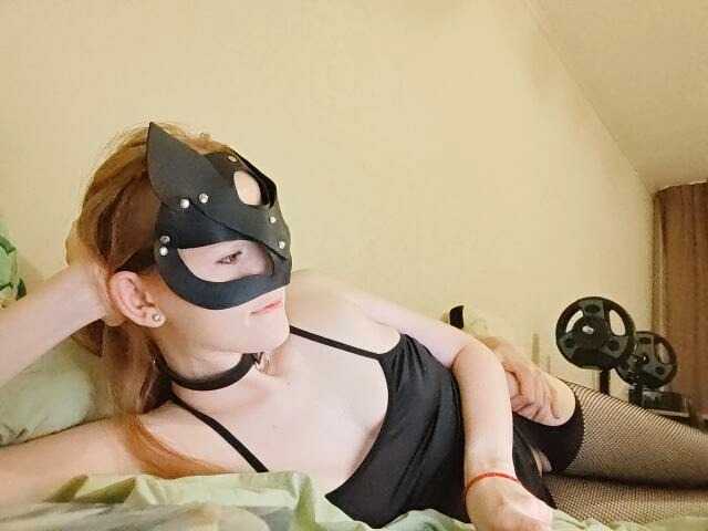 SweetFoxes live cam on BongaCams