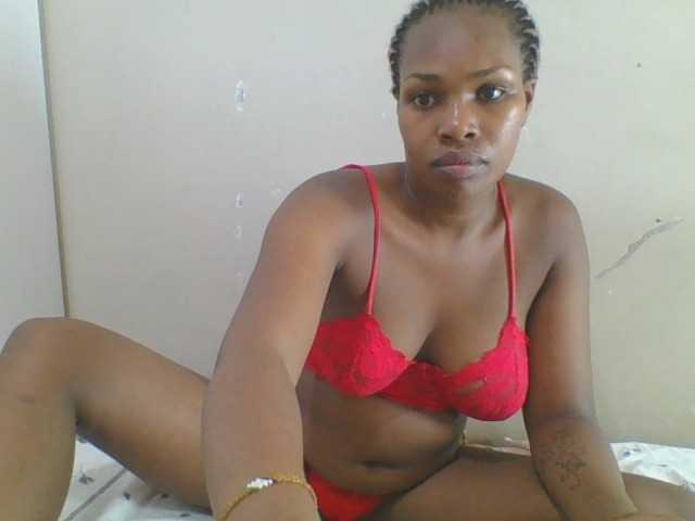 Spicedpussy live cam on BongaCams