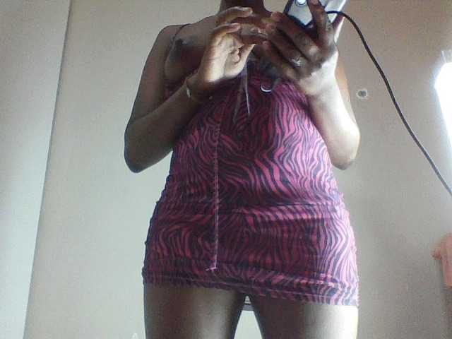 Spicedpussy live cam on BongaCams