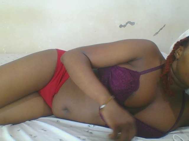 Spicedpussy live cam preview