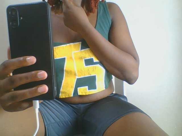 Spicedpussy live cam preview