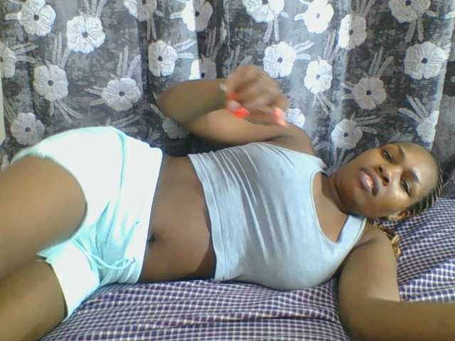 Spicedpussy live cam on BongaCams