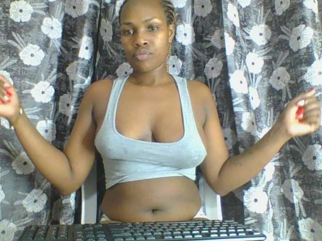Spicedpussy live cam on BongaCams
