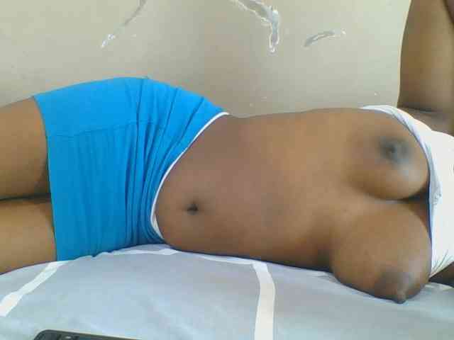 Spicedpussy Live Webcam on BongaCams