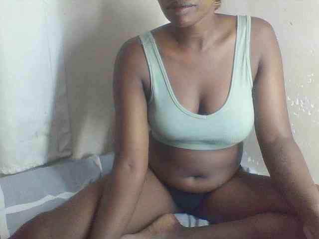Spicedpussy webcam