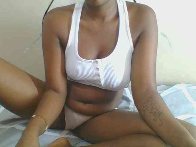 Spicedpussy webcam