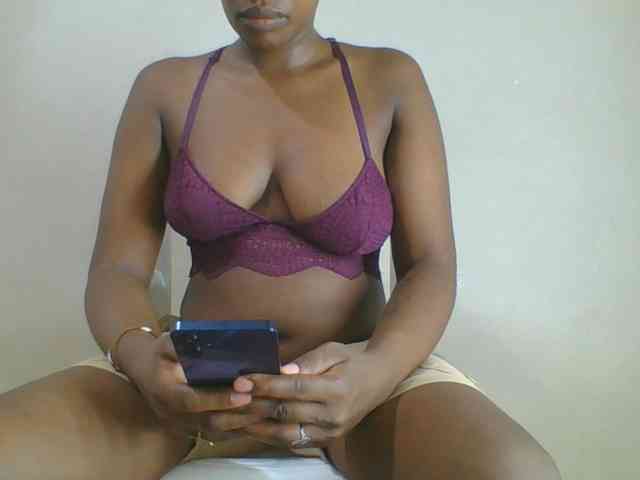 Spicedpussy webcam