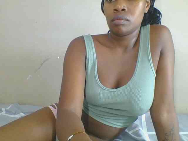 Spicedpussy webcam