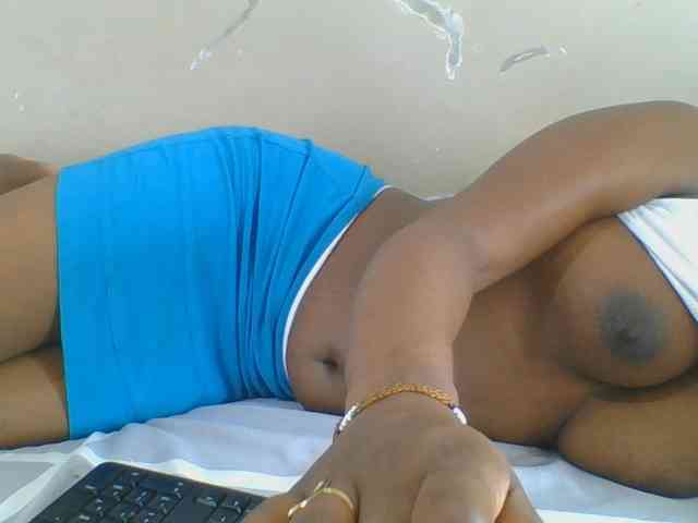 Spicedpussy webcam