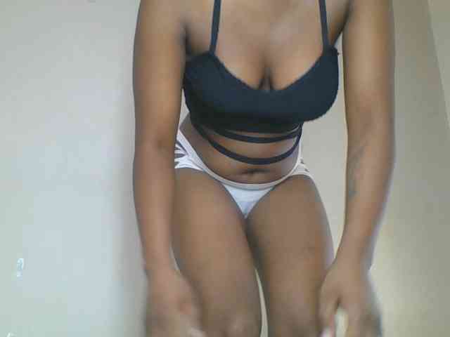 Spicedpussy webcam