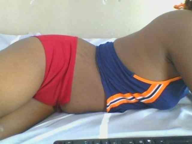 Spicedpussy webcam