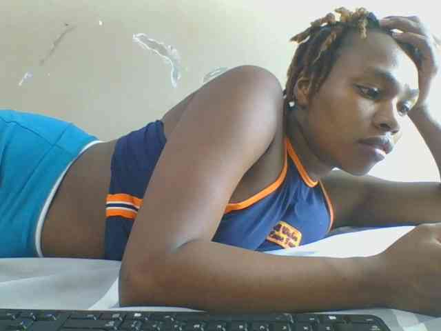Spicedpussy webcam