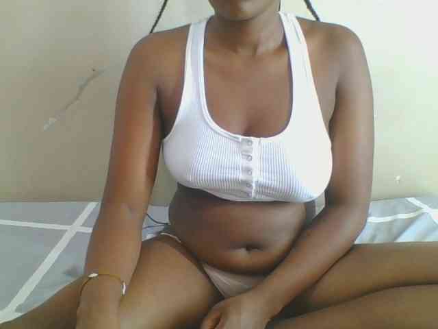 Spicedpussy webcam