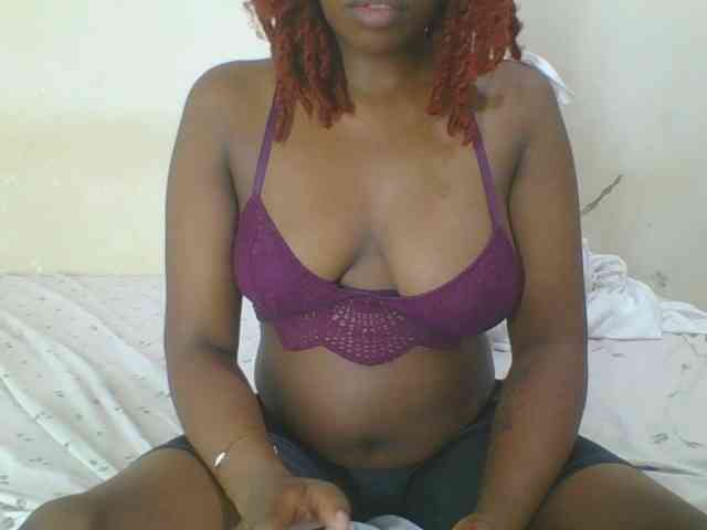 Spicedpussy webcam
