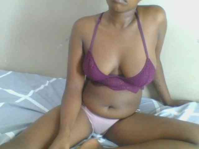Spicedpussy webcam
