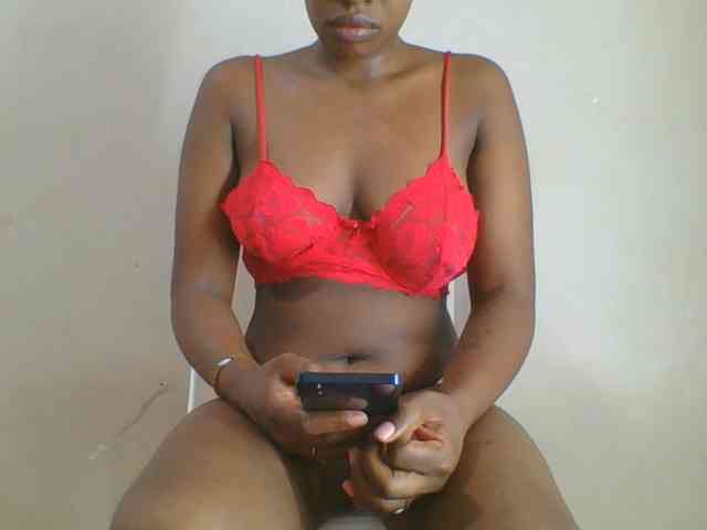 Spicedpussy webcam