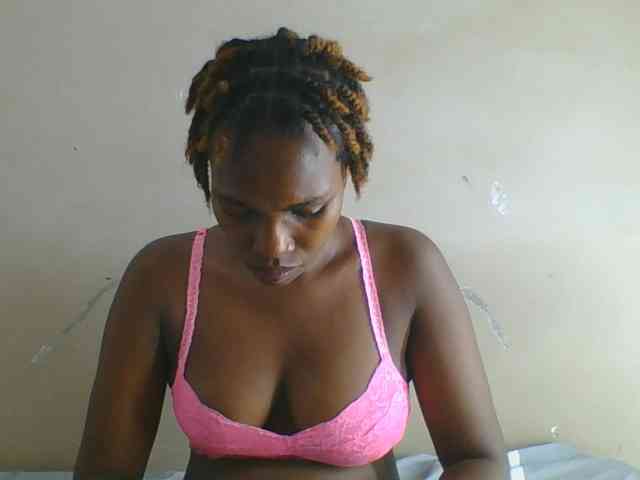 Spicedpussy webcam