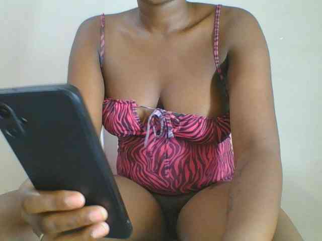 Spicedpussy webcam