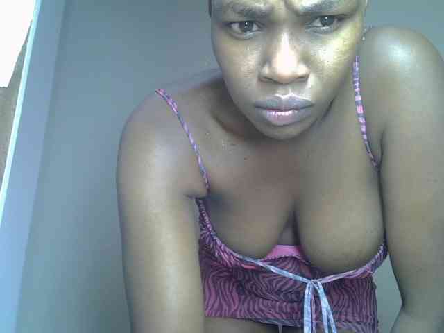 Spicedpussy webcam