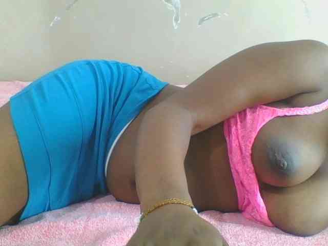 Spicedpussy webcam