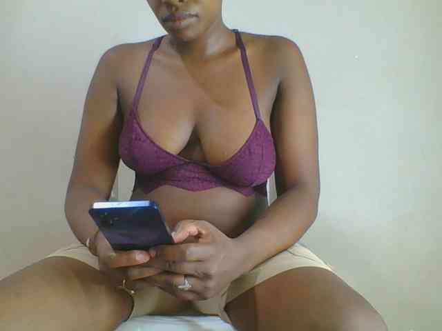 Spicedpussy webcam