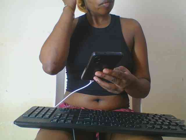 Spicedpussy webcam