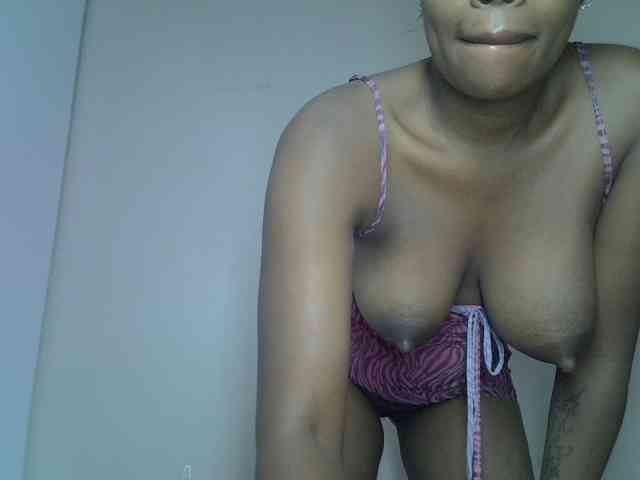 Spicedpussy webcam
