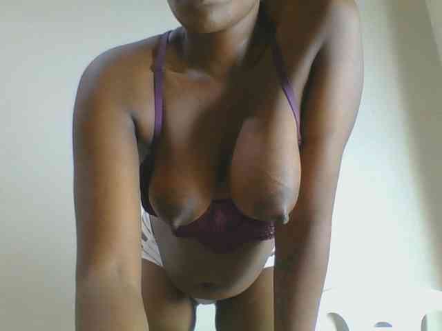 Spicedpussy webcam