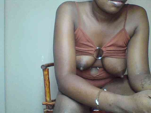 Spicedpussy webcam