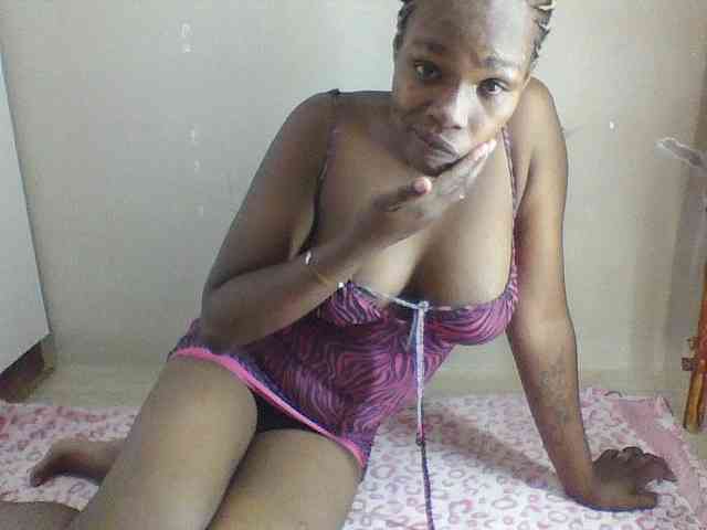 Spicedpussy webcam