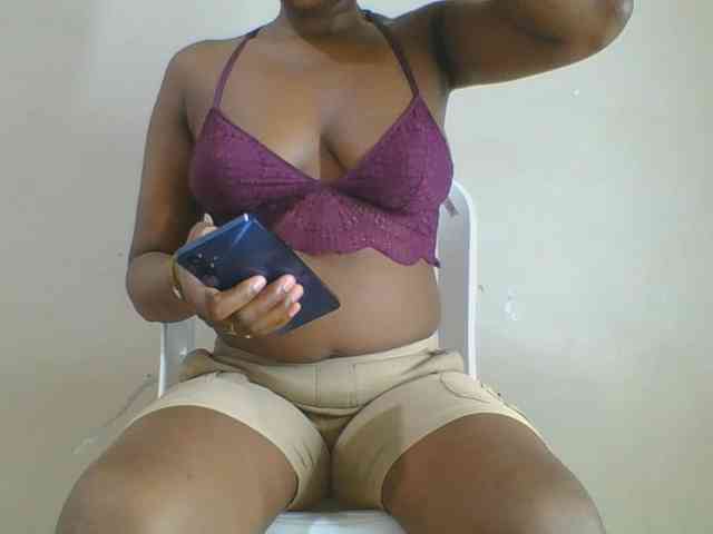 Spicedpussy webcam