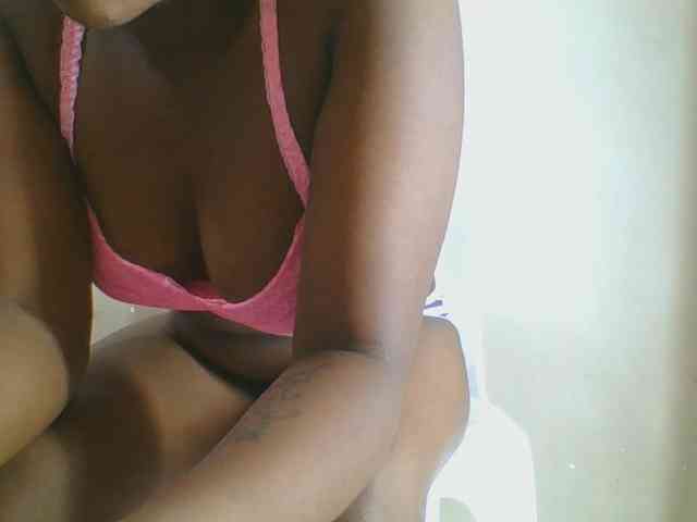 Spicedpussy webcam