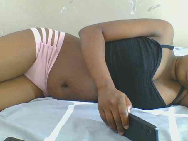 Spicedpussy webcam