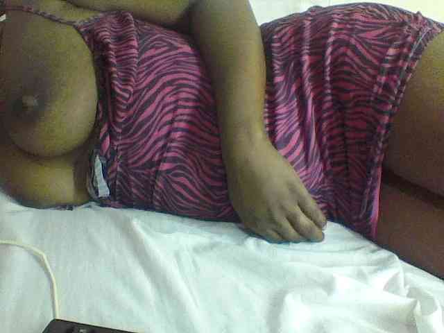 Spicedpussy webcam