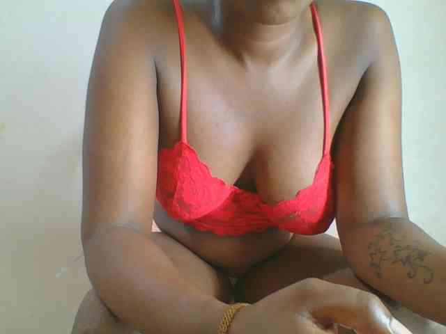 Spicedpussy webcam